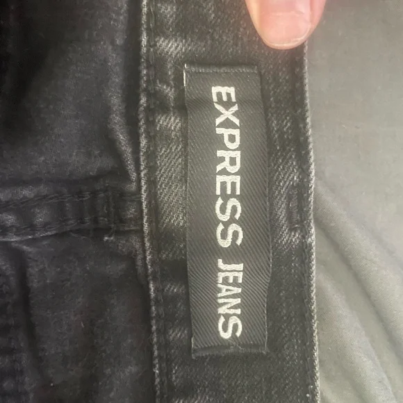 Express Black Distressed Denim Shorts Size 8 Raw Hem Festival Grunge - Picture 3 of 6